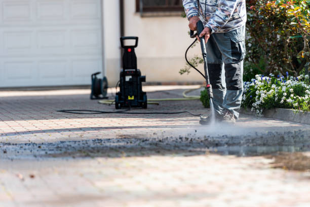 Pressure Washing Contractors in Macom, IL